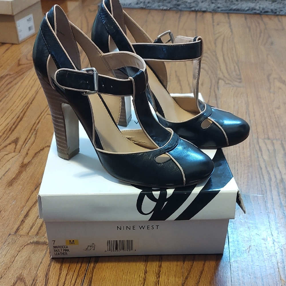 Nine West Black and Tan Leather Heels